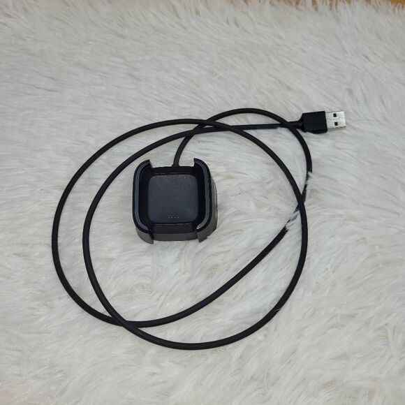 Authentic FitBit Versa USB Charger - Picture 1 of 2